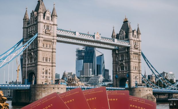 london bridge en Nederlandse paspoorten